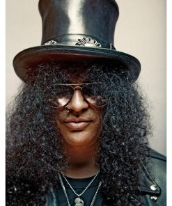 ''Guns and Roses'' Mus-82.